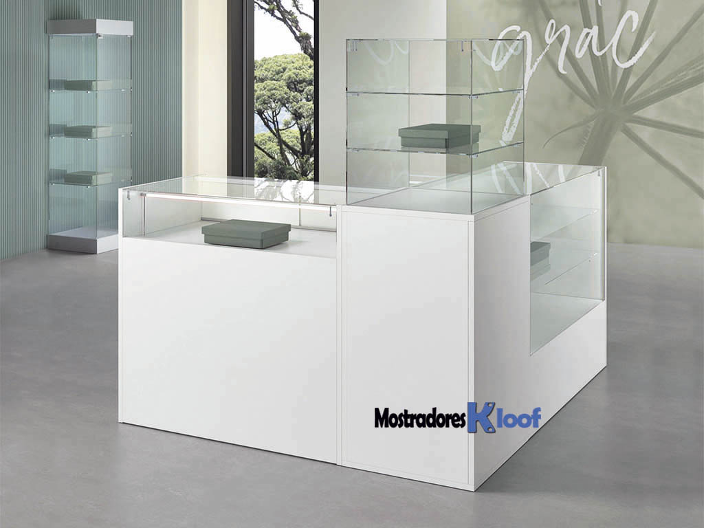 Mostrador de diseño sobre de cristal