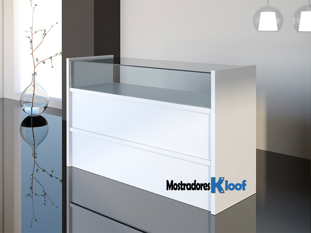 Fabricación y venta de mostradores para tiendas.